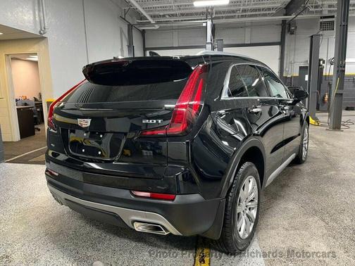 2019 Cadillac XT4 Premium Luxury