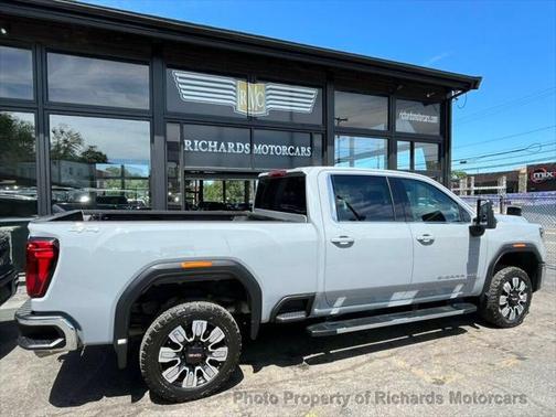 2025 GMC Sierra 2500 SLE
