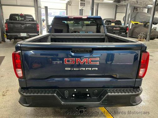 2022 GMC Sierra 1500 Pro