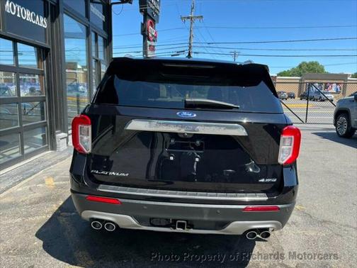 2022 Ford Explorer Platinum