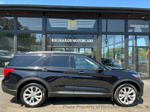 2022 Ford Explorer Platinum