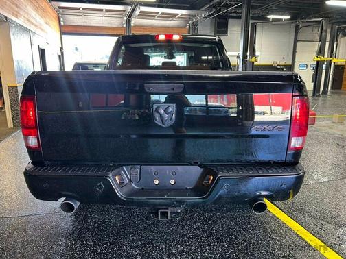 Black Clearcoat 2022 RAM 1500 Classic SLT