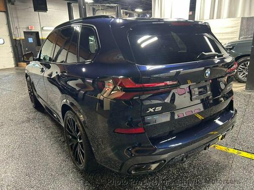 Marina Bay Blue Metallic 2026 BMW X5 xDrive40i
