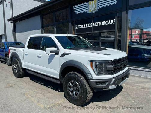 Oxford White 2022 Ford F-150 Raptor