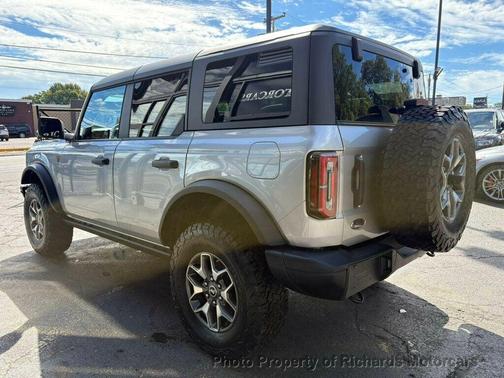 2024 Ford Bronco Badlands