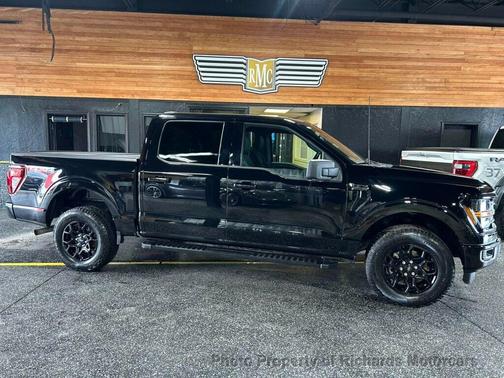 Agate Black Metallic 2024 Ford F-150 XLT