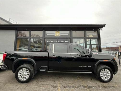 2023 GMC Sierra 3500 Denali