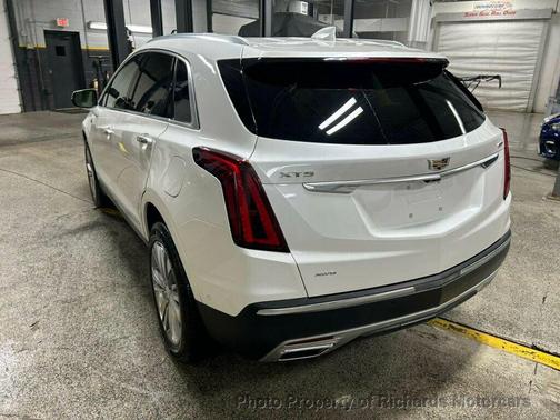 2023 Cadillac XT5 Premium Luxury