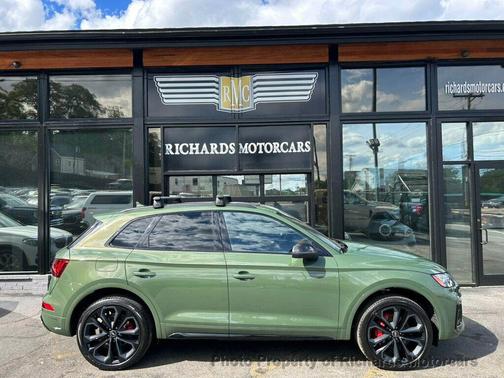 District Green Metallic 2022 Audi SQ5 3.0T Prestige