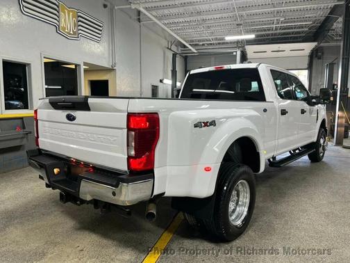Oxford White 2020 Ford F-350 XLT