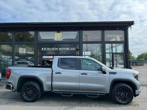 2024 GMC Sierra 1500 Base