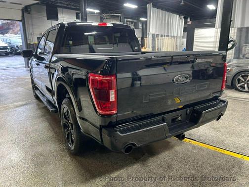 Agate Black Metallic 2023 Ford F-150 XLT