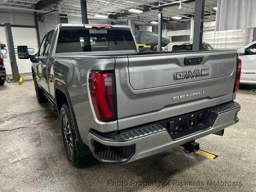 2025 GMC Sierra 2500 Denali Ultimate
