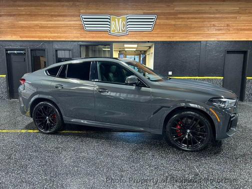 Dravit Grey Metallic 2022 BMW X6 xDrive40i