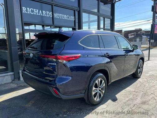 Blueprint 2022 Toyota Highlander Hybrid XLE