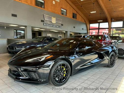 2023 Chevrolet Corvette Stingray w/2LT