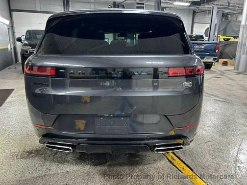 Not Specified 2023 Land Rover Range Rover Sport SE