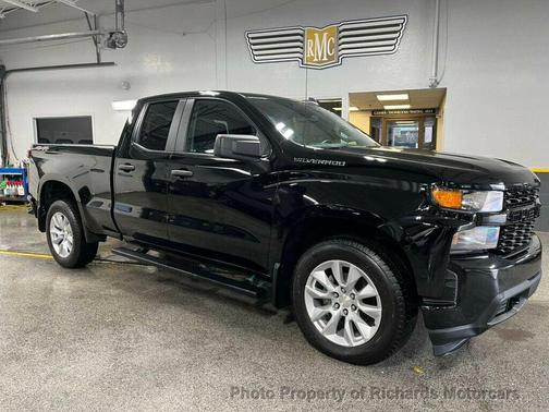 2022 Chevrolet Silverado 1500 Custom