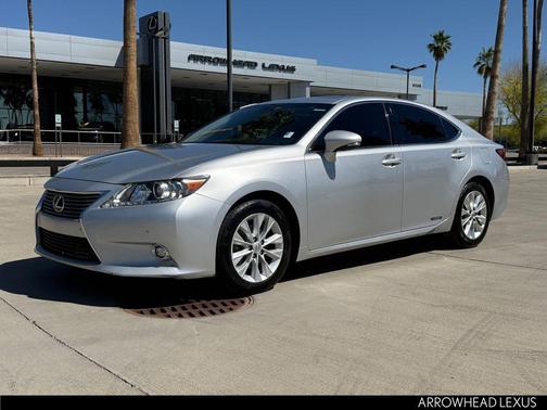 Silver Lining Metallic 2015 Lexus ES 300h Base
