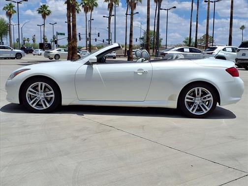 2010 INFINITI G37 Base