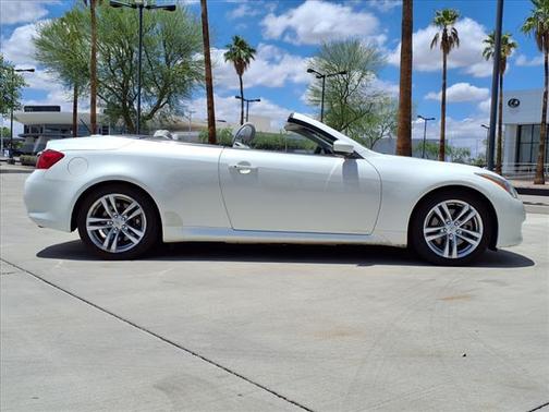 2010 INFINITI G37 Base