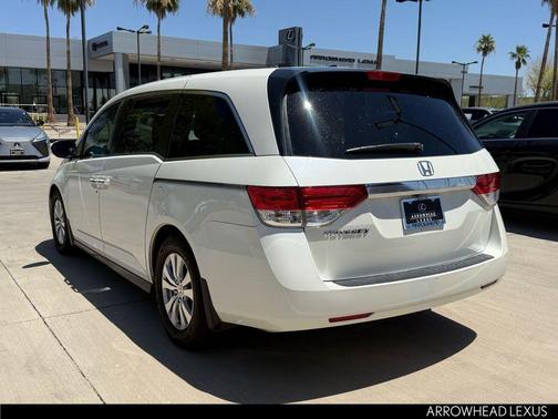 White Diamond Pearl 2016 Honda Odyssey EX-L
