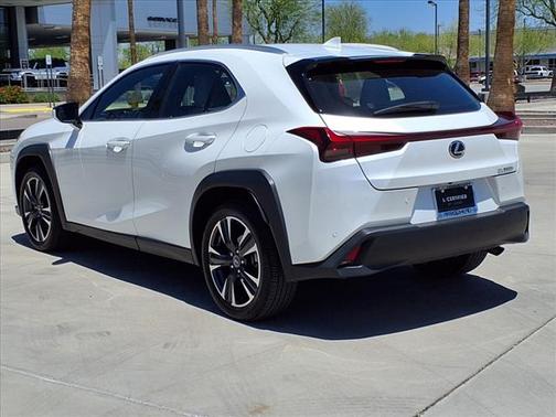 2024 Lexus UX 250h Base