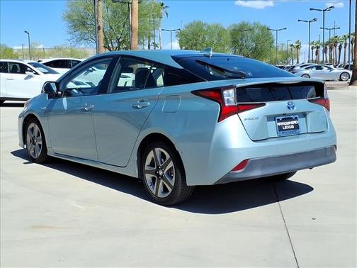 2019 Toyota Prius XLE