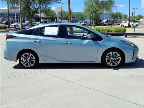 2019 Toyota Prius XLE
