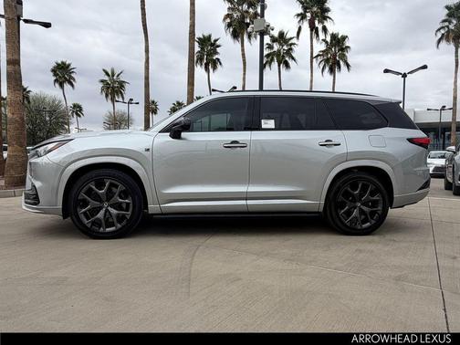 2026 Lexus TX 500h F SPORT Premium