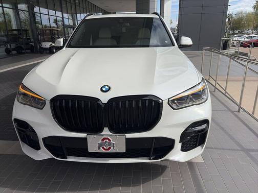 2022 BMW X5 M50i