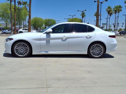 2017 Alfa Romeo Giulia Ti