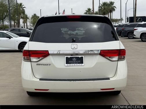 White Diamond Pearl 2016 Honda Odyssey EX-L