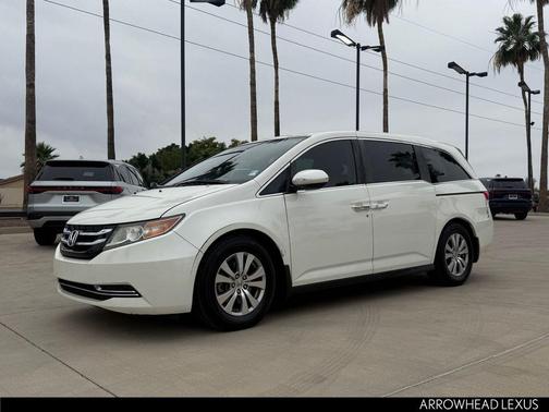 White Diamond Pearl 2016 Honda Odyssey EX-L