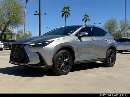 2023 Lexus NX 450h+ Luxury