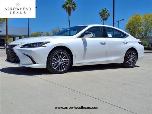 2025 Lexus ES 300h Base