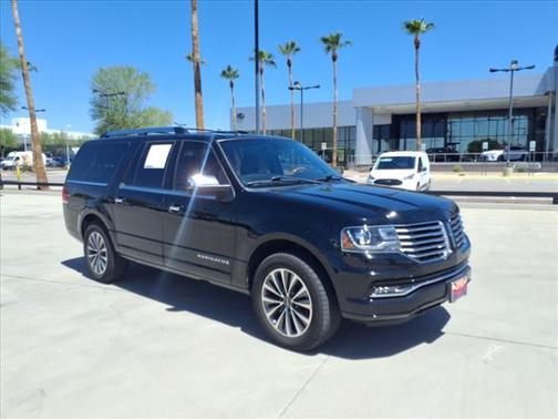 2017 Lincoln Navigator Select