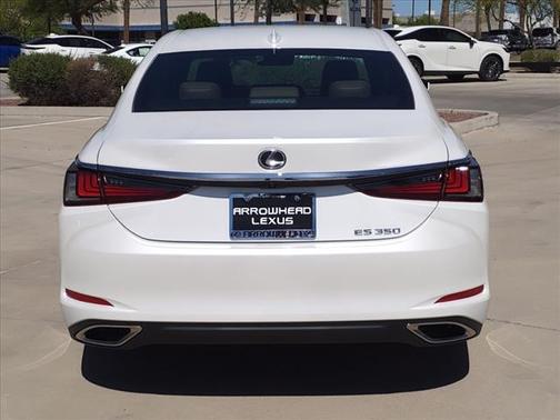 2025 Lexus ES 350 Base