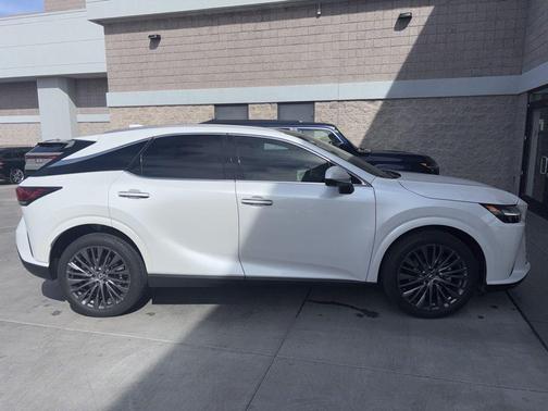 Eminent White Pearl 2023 Lexus RX 350 Luxury