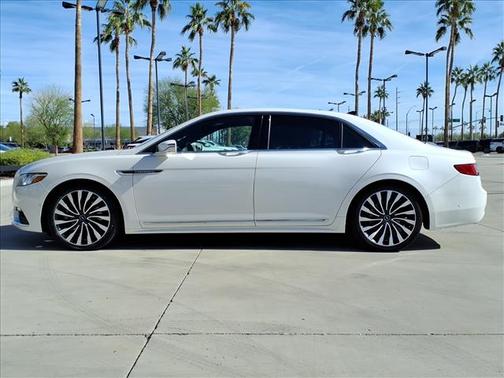 2019 Lincoln Continental Black Label