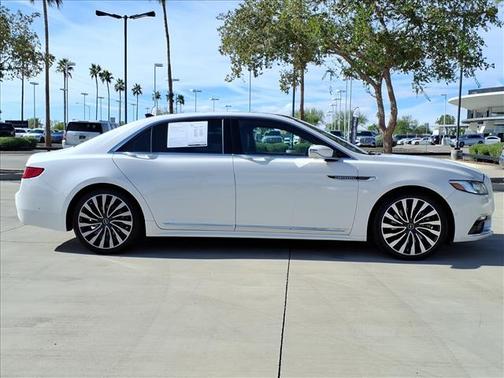 2019 Lincoln Continental Black Label