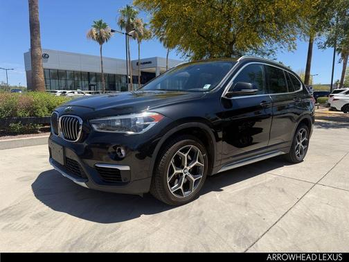 Black Sapphire Metallic 2019 BMW X1 sDrive28i