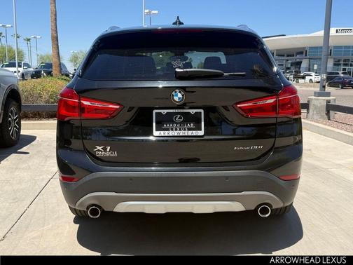 Black Sapphire Metallic 2019 BMW X1 sDrive28i