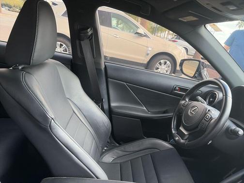 2021 Lexus IS 350 Base