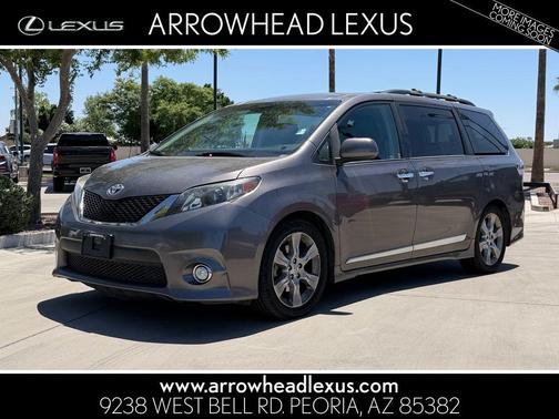 Predawn Gray Mica 2013 Toyota Sienna SE