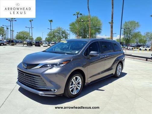 2021 Toyota Sienna Platinum 7 Passenger