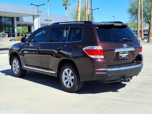 2011 Toyota Highlander SE