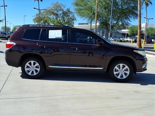 2011 Toyota Highlander SE