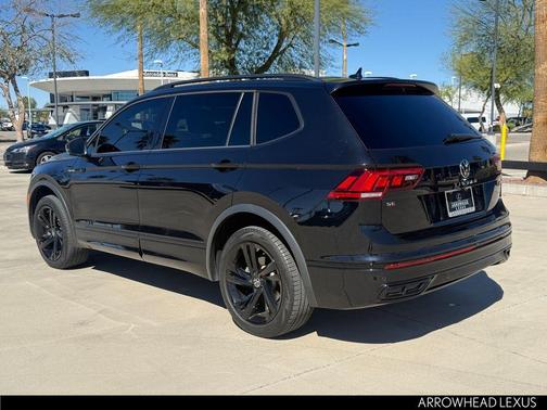 2024 Volkswagen Tiguan 2.0T SE R-Line Black 4MOTION