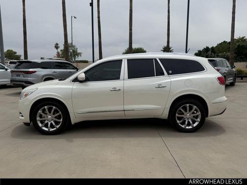 White Diamond Clearcoat 2014 Buick Enclave Premium